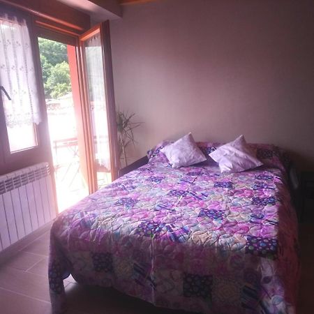 La Besnada Apartment Nieda Exterior photo